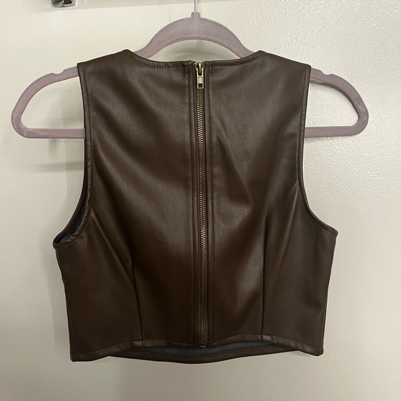 Brown faux leather crop top - Picture 3 of 3